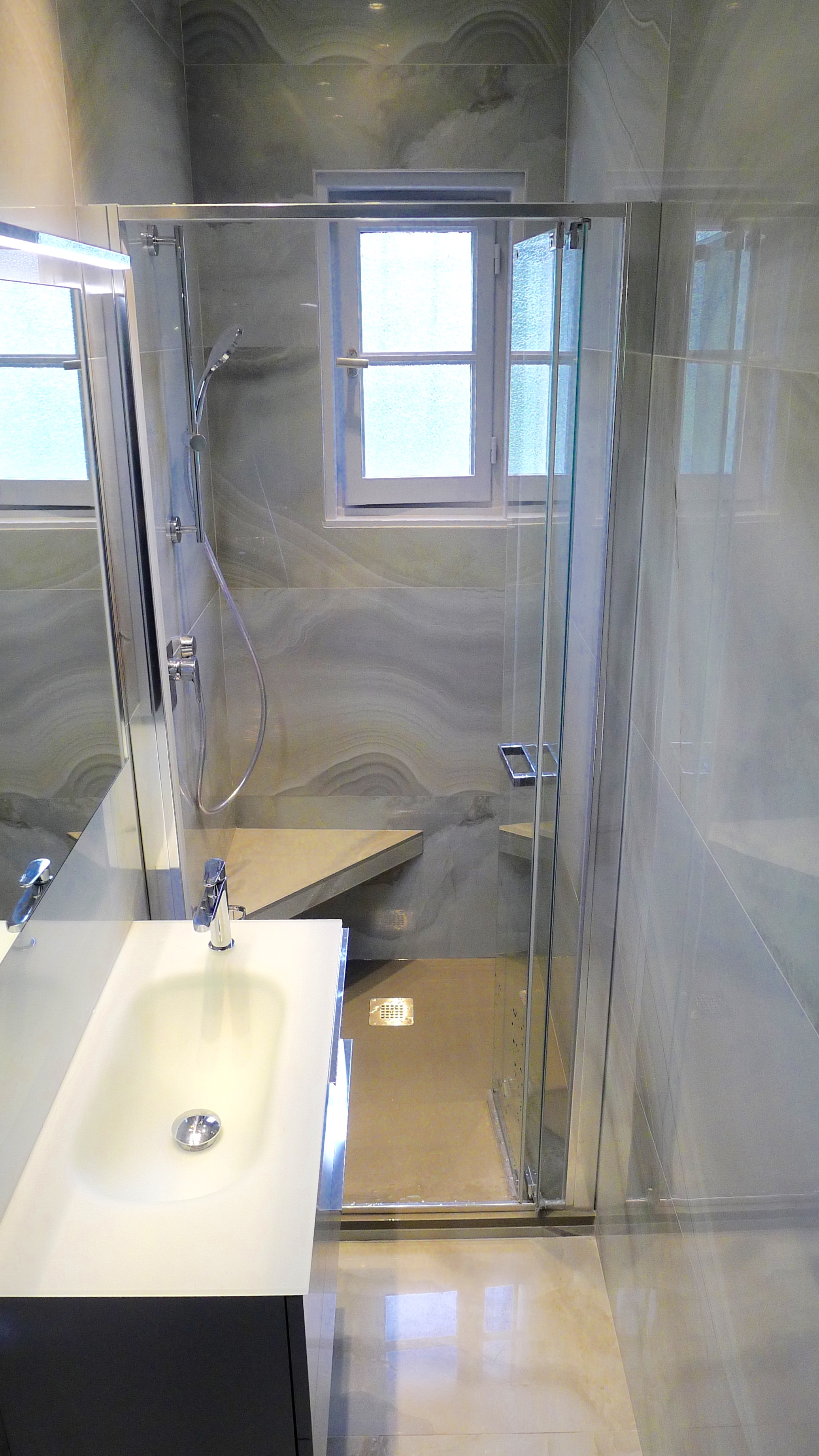 Salle De Bain Carrelee Tous Les Murs ~ r novation et am nagement de salle de bains lyon decosanit lyon Salle De Bain Carrelee Tous Les Murs ~ r novation et am nagement de salle de bains lyon decosanit lyon