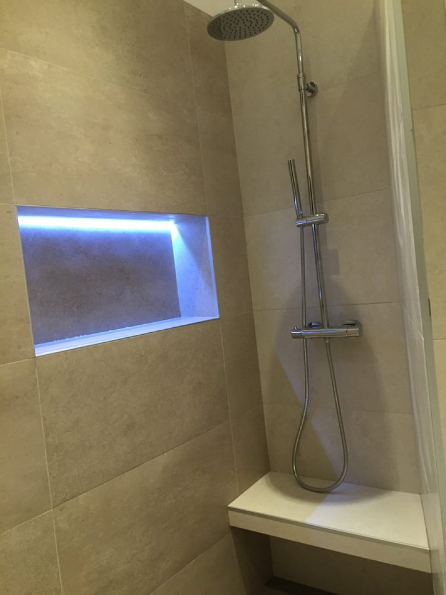 Miroir Salle De Bain Eclairage Led ~ r novation et am nagement de salle de bains lyon decosanit lyon Miroir Salle De Bain Eclairage Led ~ r novation et am nagement de salle de bains lyon decosanit lyon
